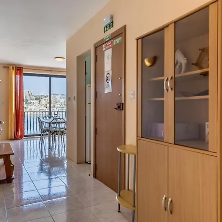 Adorable Seaview At St Paul's Bay Apartment *